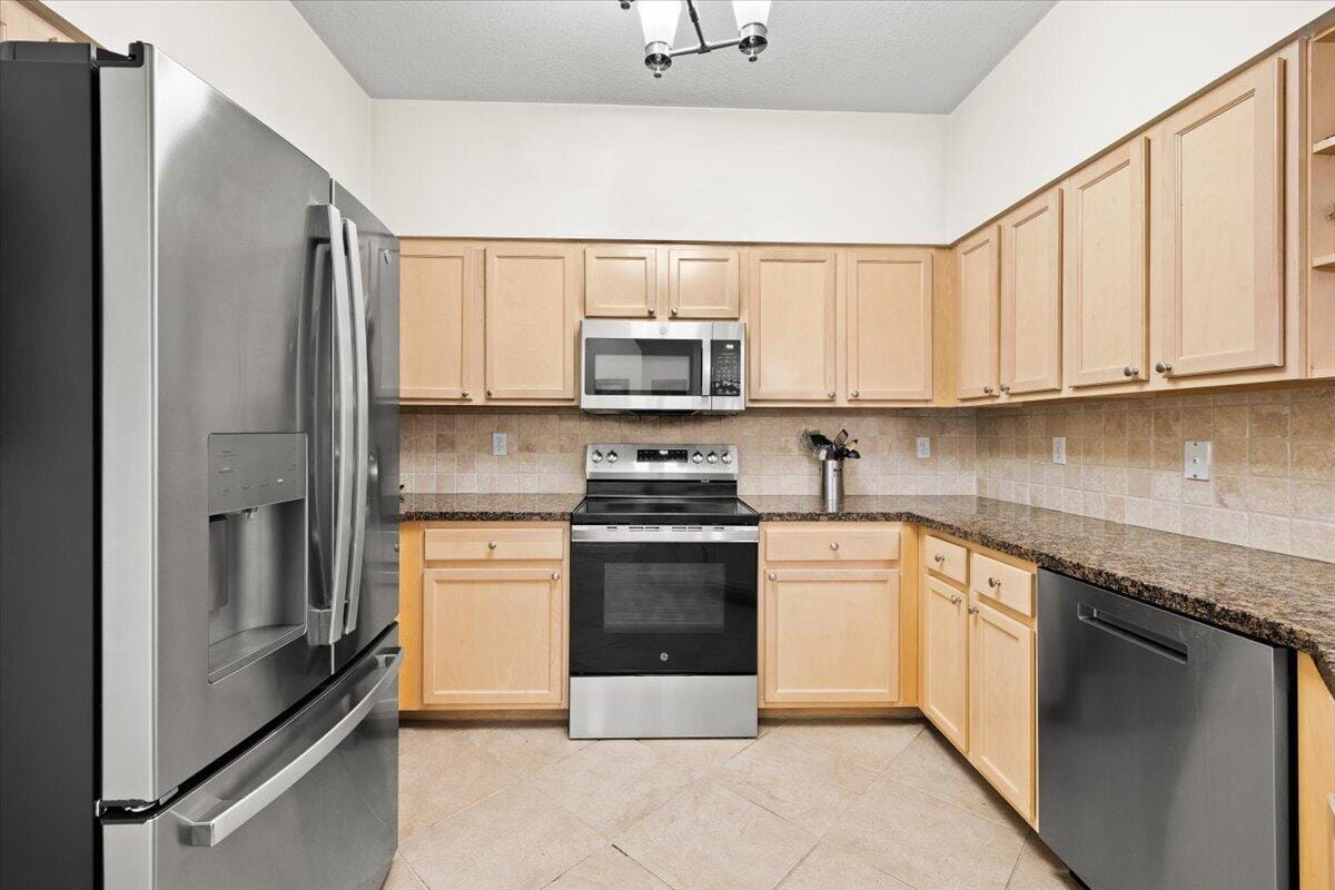 776 DAKOTA Drive 102, Jupiter, FL 33458 photo 16
