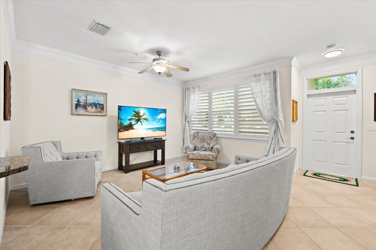 776 DAKOTA Drive 102, Jupiter, FL 33458 photo 3