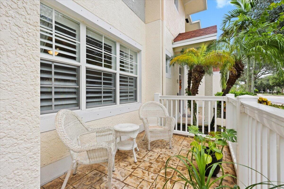 776 DAKOTA Drive 102, Jupiter, FL 33458 photo 5