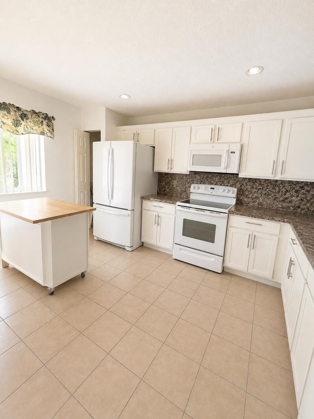 6091 Sugar Loaf Lane, Royal Palm Beach, FL 33411 photo 4