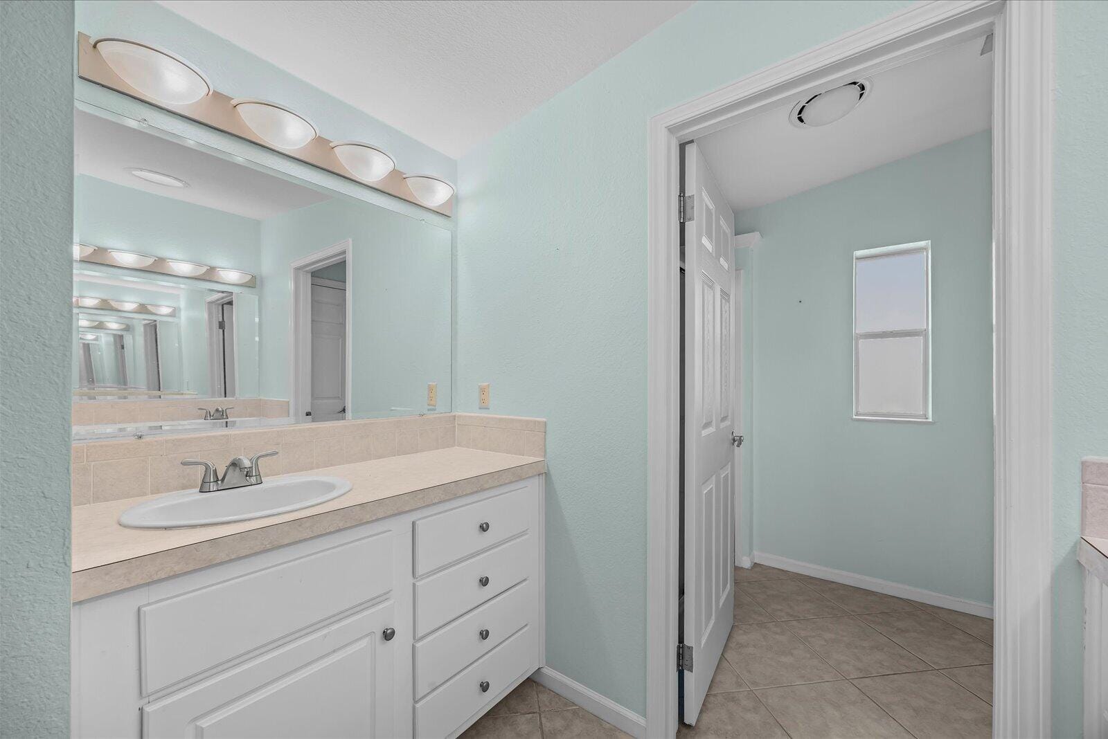 7653 McClintock Way, Port St. Lucie, FL 34952 photo 19