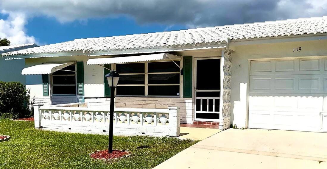 119 SW 10TH Court, Boynton Beach, FL 33426 photo 1