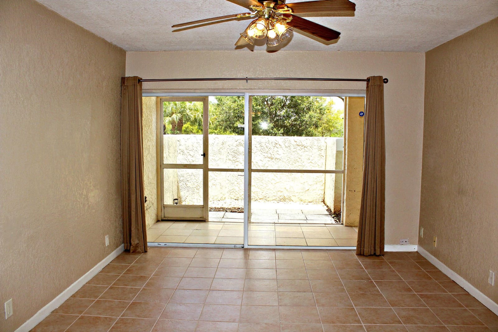 1500 SE Royal Green Circle 102, Port St. Lucie, FL 34952 photo 7
