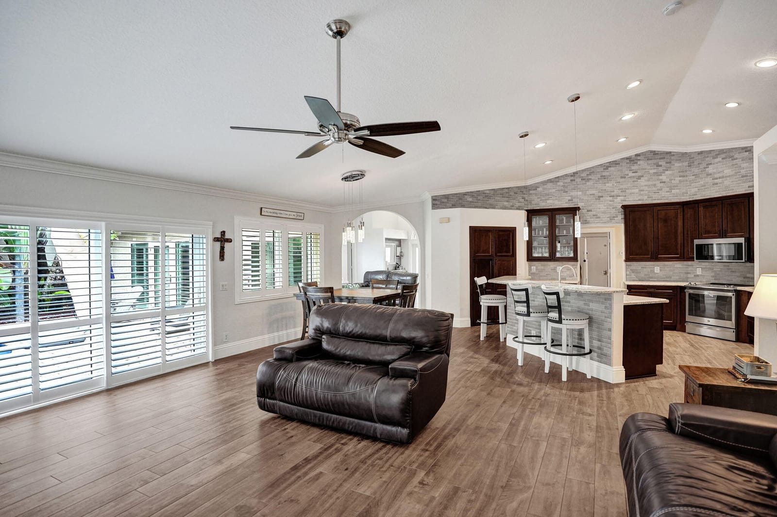 9645 E Tree Tops Court, Davie, FL 33328 photo 15
