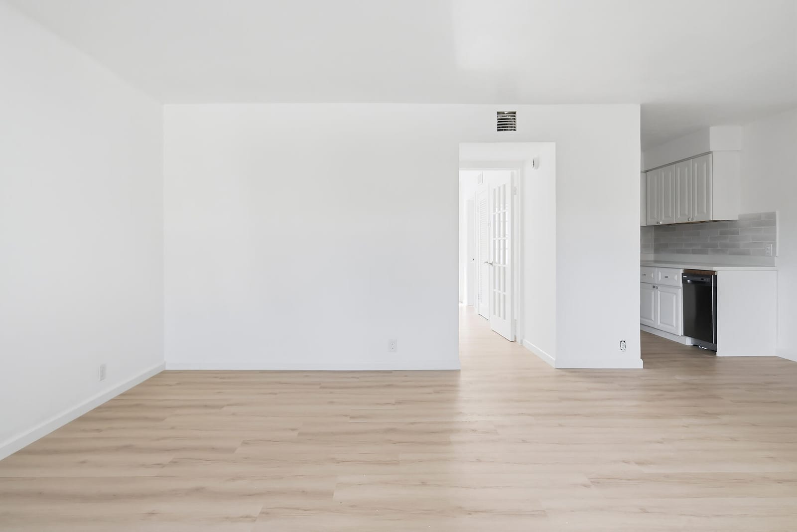 201 S Lakeside Drive Unit 2 — photo 5