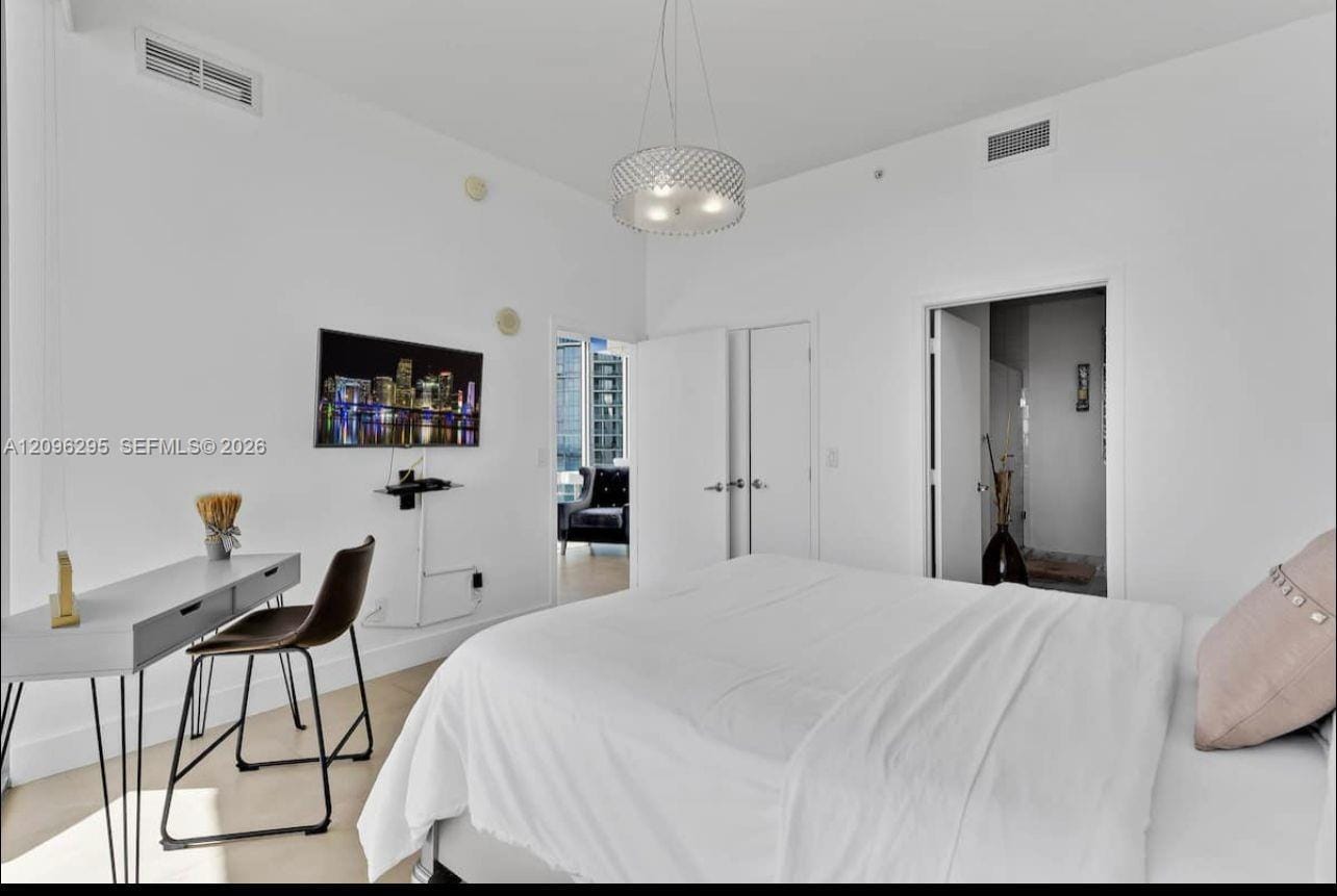 888 Biscayne Boulevard 4701, Miami, FL 33132 photo 13