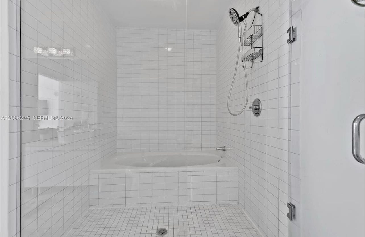 888 Biscayne Boulevard 4701, Miami, FL 33132 photo 15
