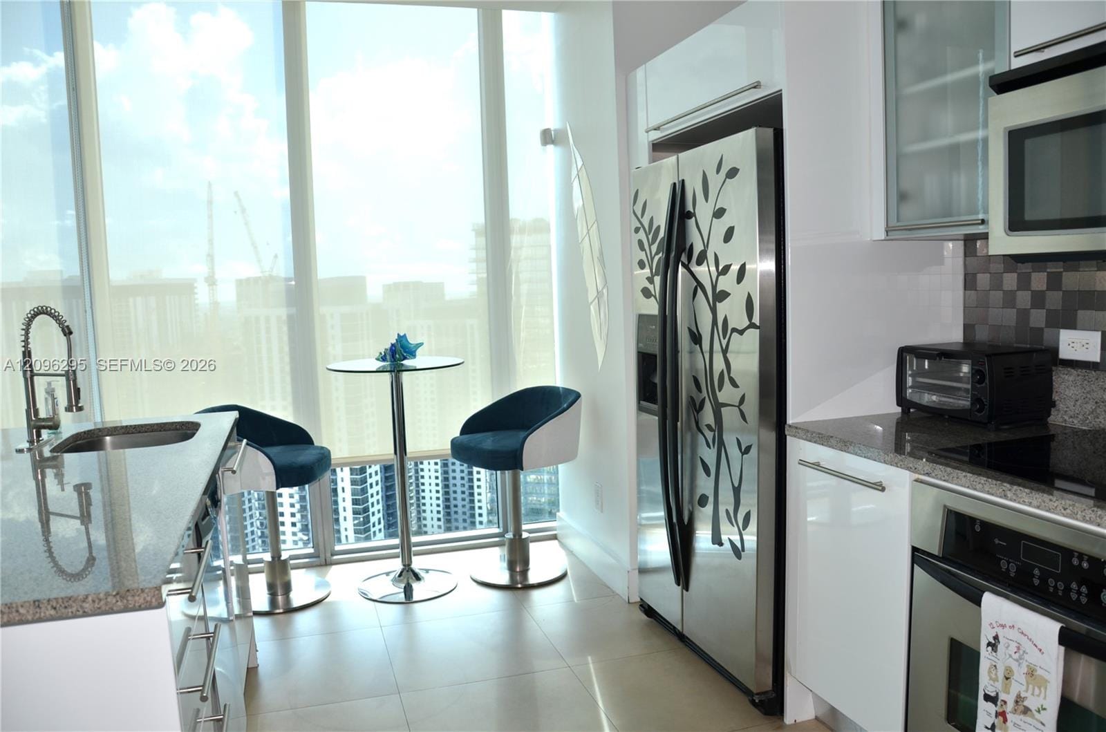 888 Biscayne Boulevard 4701 — photo 7