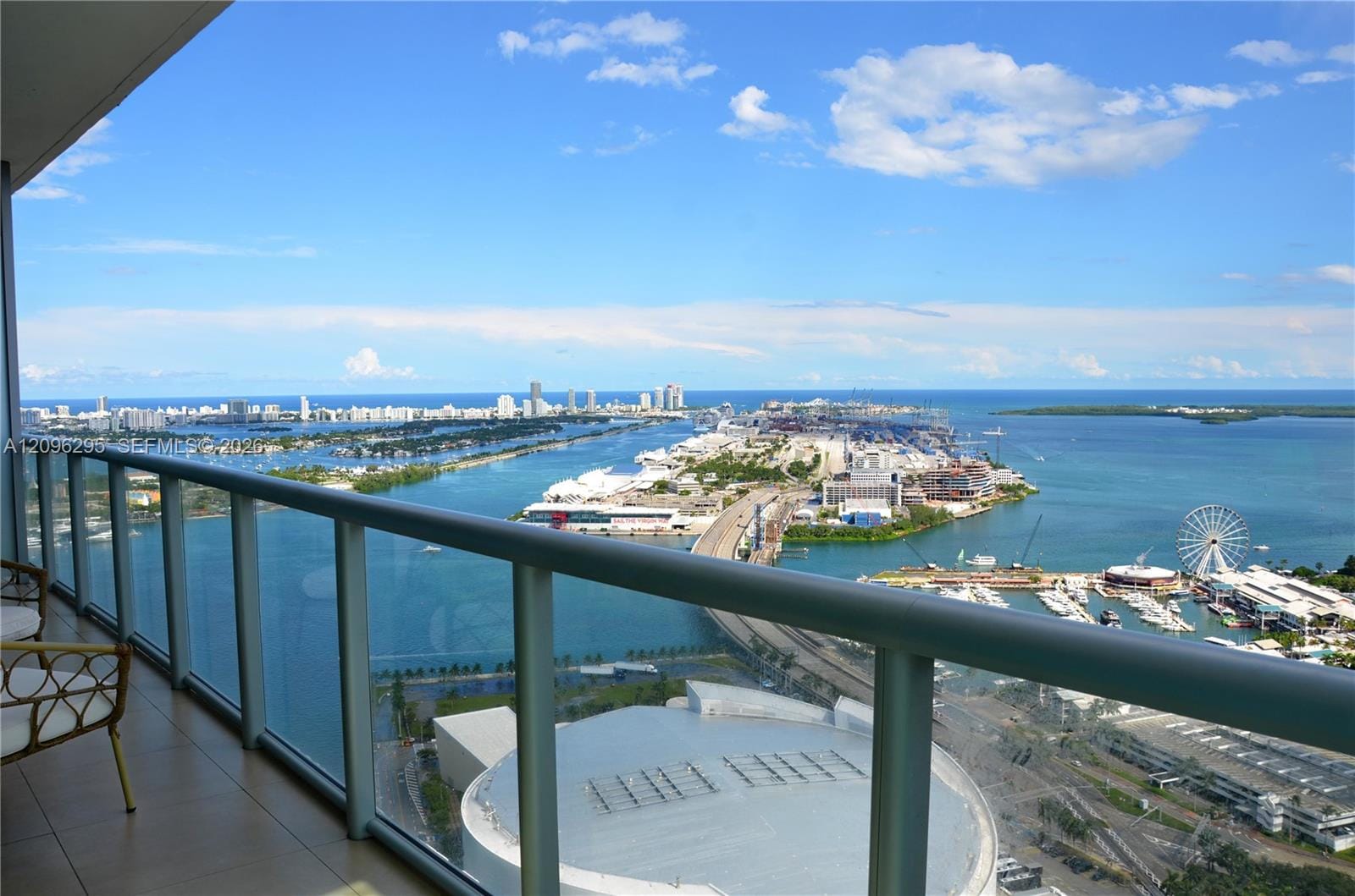 888 Biscayne Boulevard 4701