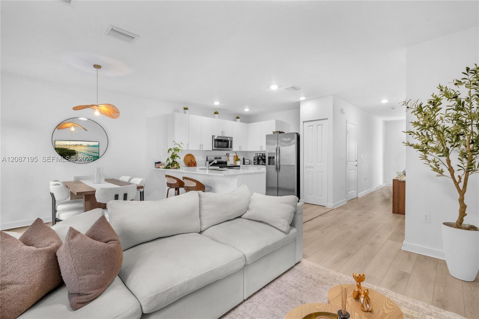 5075 SW 37th Street — photo 6
