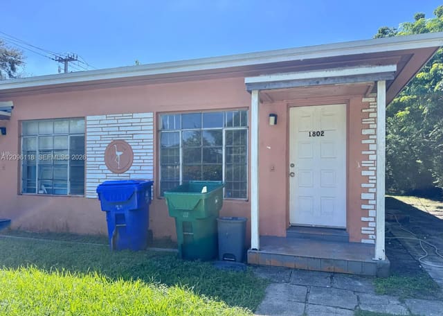 1802 NW 53rd Street 1802, Miami, FL 33142