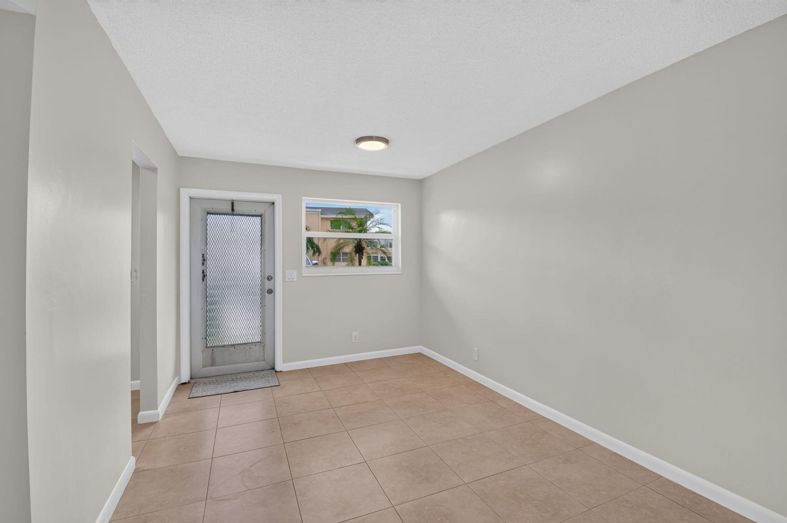 2192 NE 1st Way 104, Boynton Beach, FL 33435 photo 2