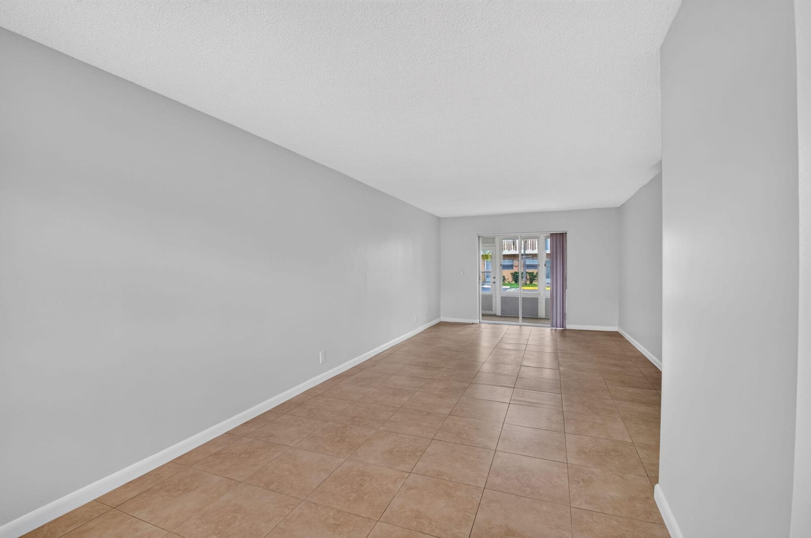 2192 NE 1st Way 104, Boynton Beach, FL 33435 photo 3