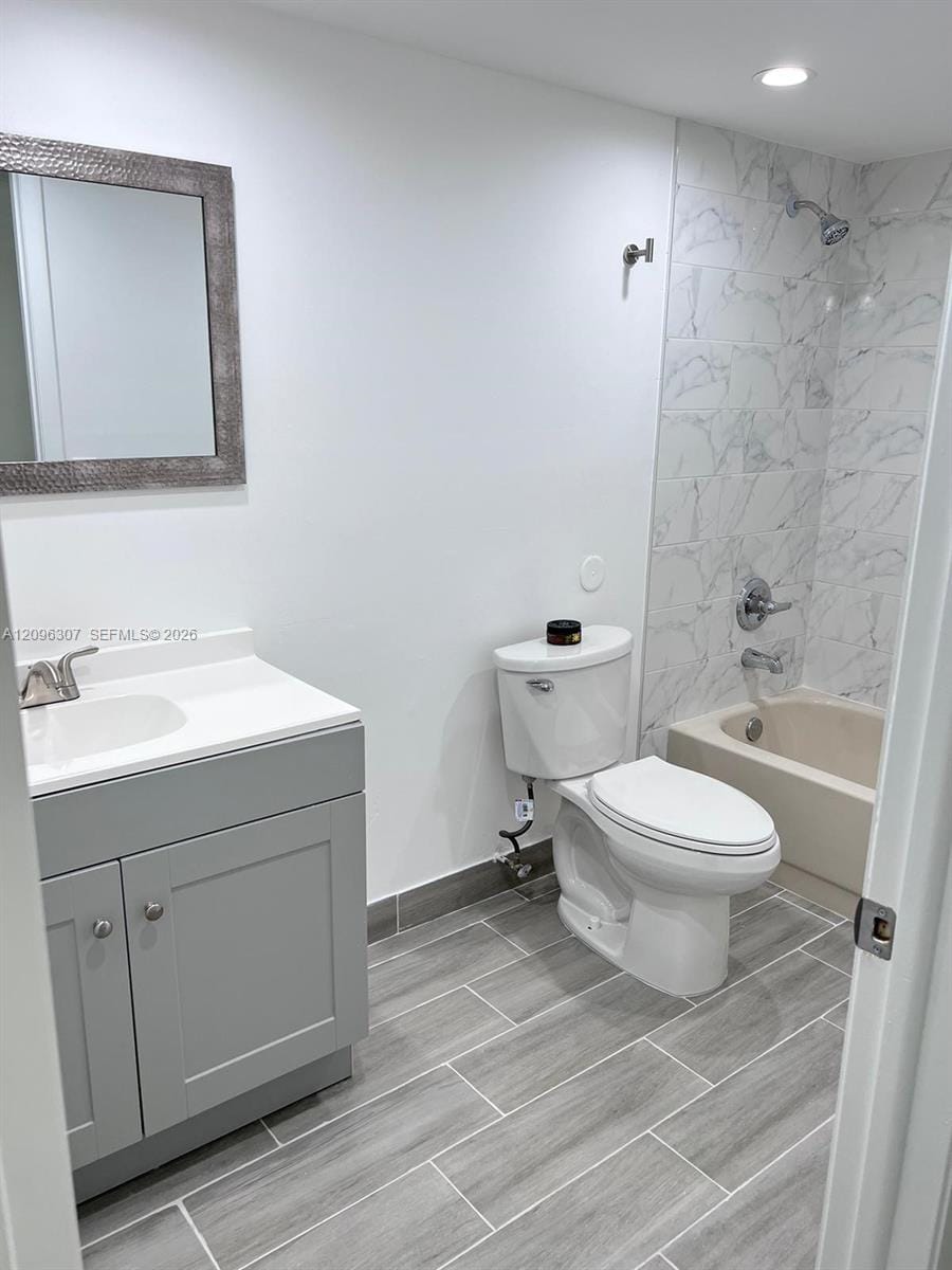 19055 NW 62nd Avenue 111, Hialeah, FL 33015 photo 21