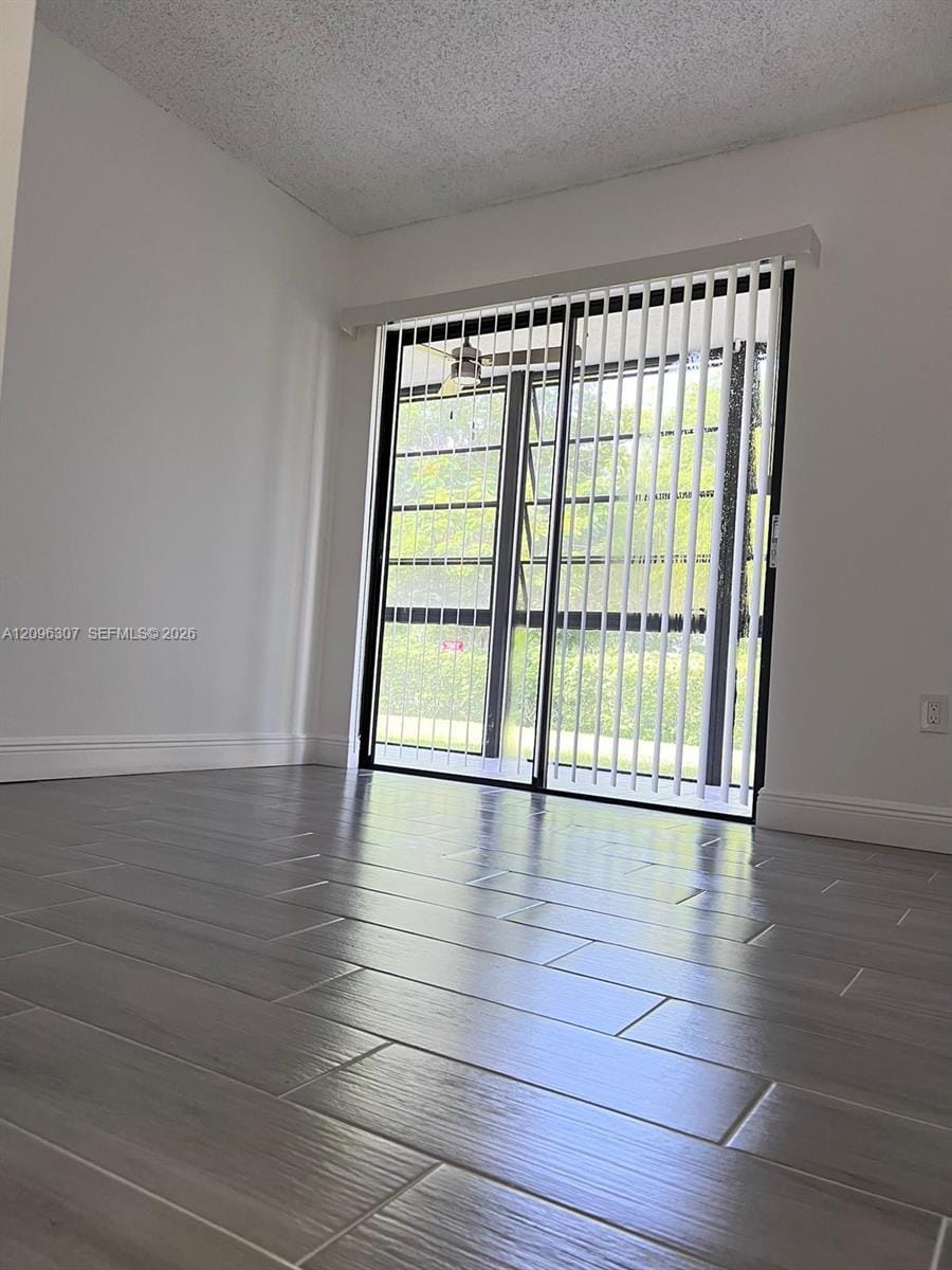 19055 NW 62nd Avenue 111, Hialeah, FL 33015 photo 24
