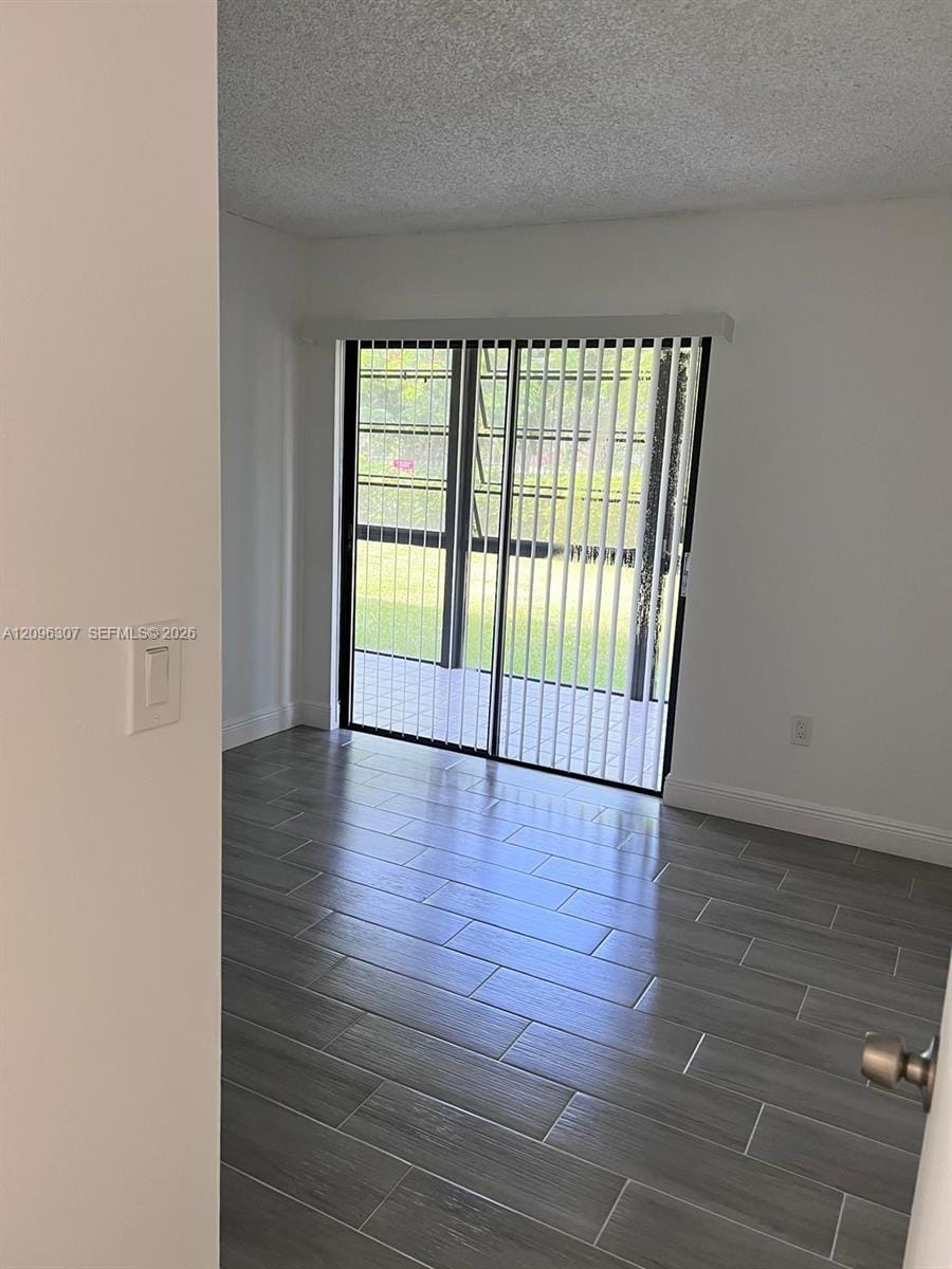 19055 NW 62nd Avenue 111, Hialeah, FL 33015 photo 25