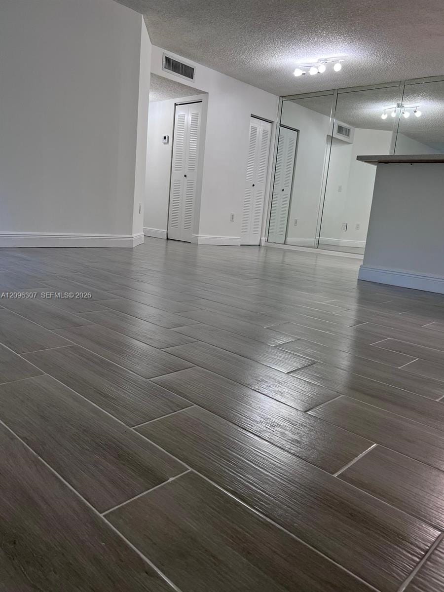 19055 NW 62nd Avenue 111, Hialeah, FL 33015 photo 6