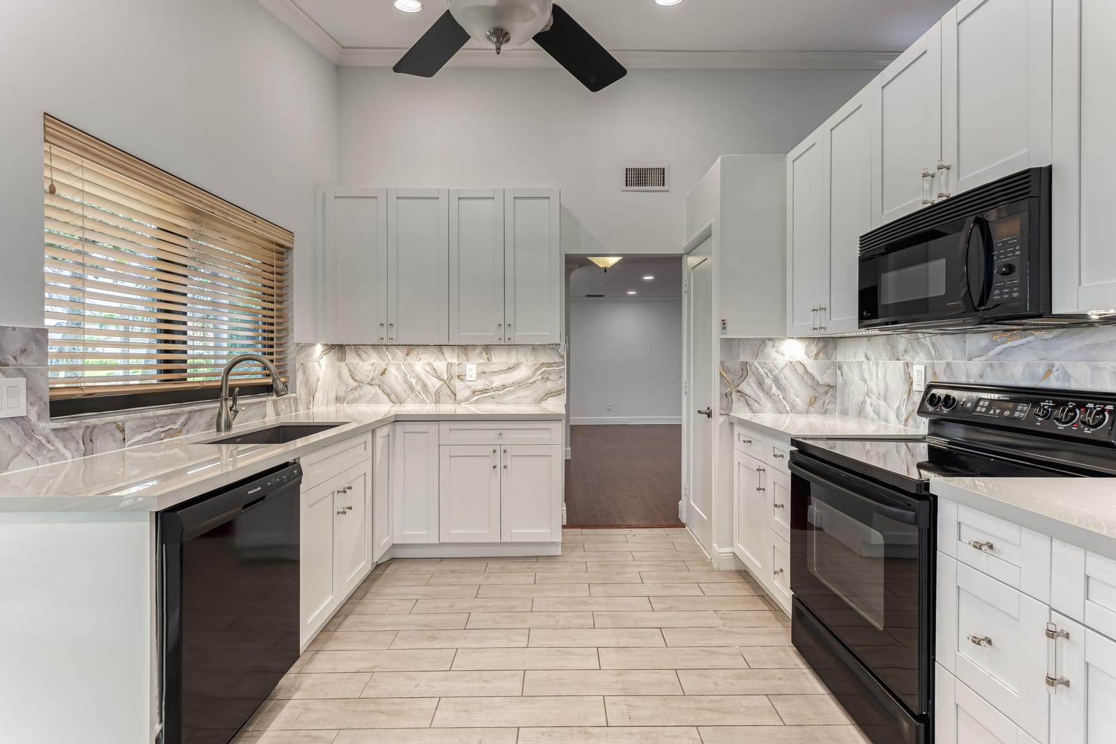 5780 PIPING ROCK Drive, Boynton Beach, FL 33437 photo 6