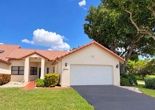 23363 Water Circle, Boca Raton, FL 33486