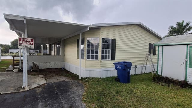 35250 SW 177th Court 52, Homestead, FL 33034