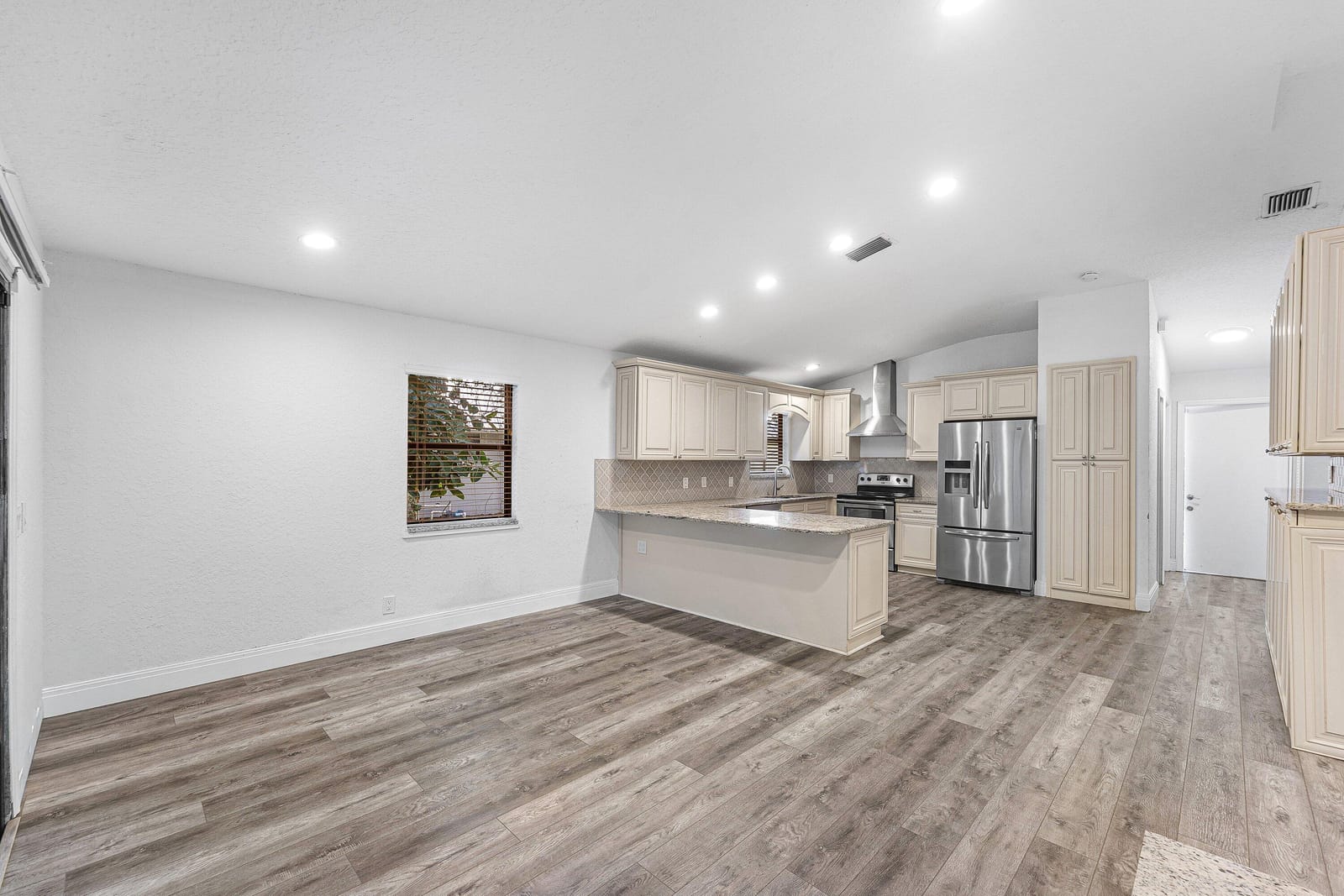 13853 SHEFFIELD Street, Wellington, FL 33414 photo 10