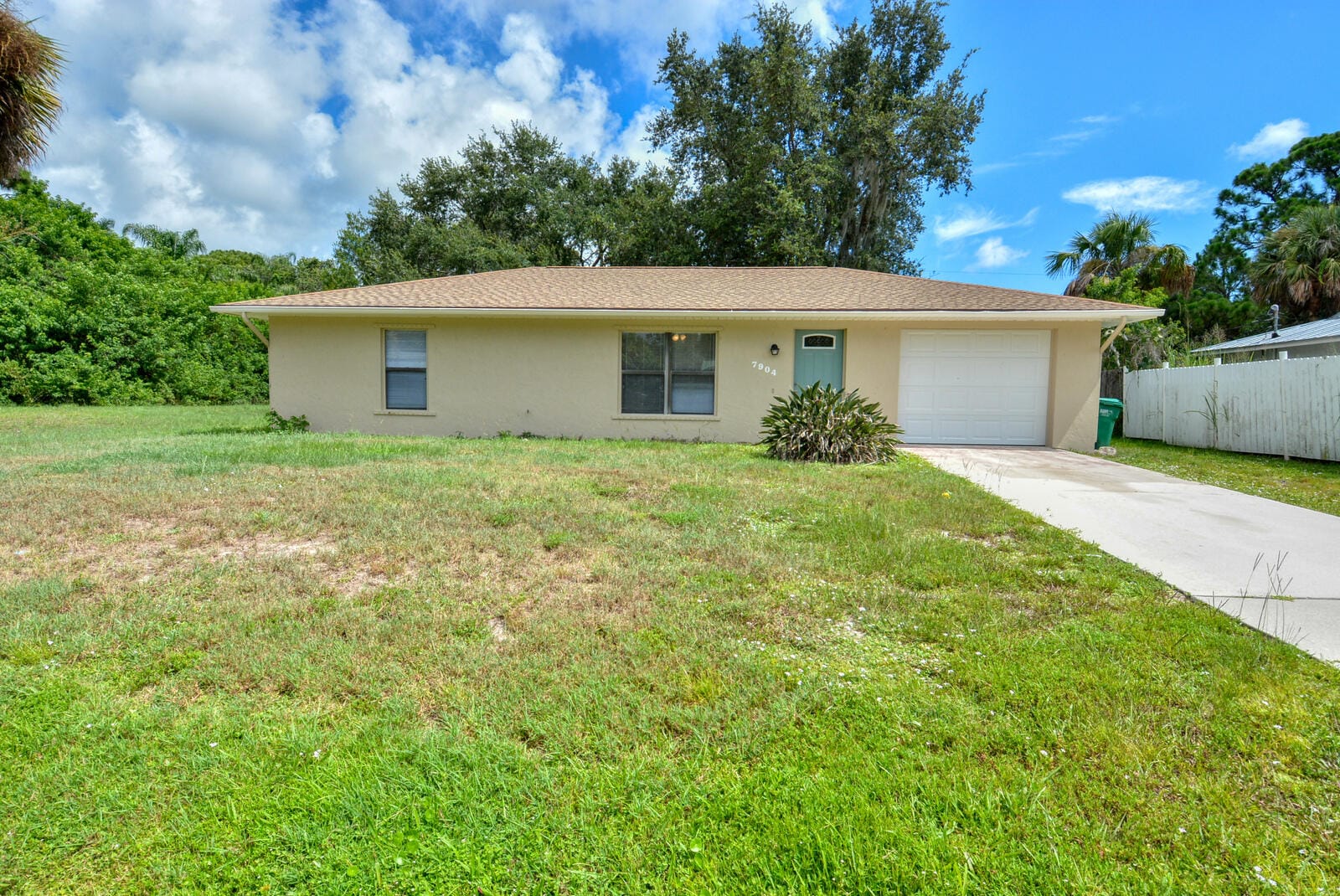 7904 CITRUS PARK Boulevard, Fort Pierce, FL 34951 photo 2