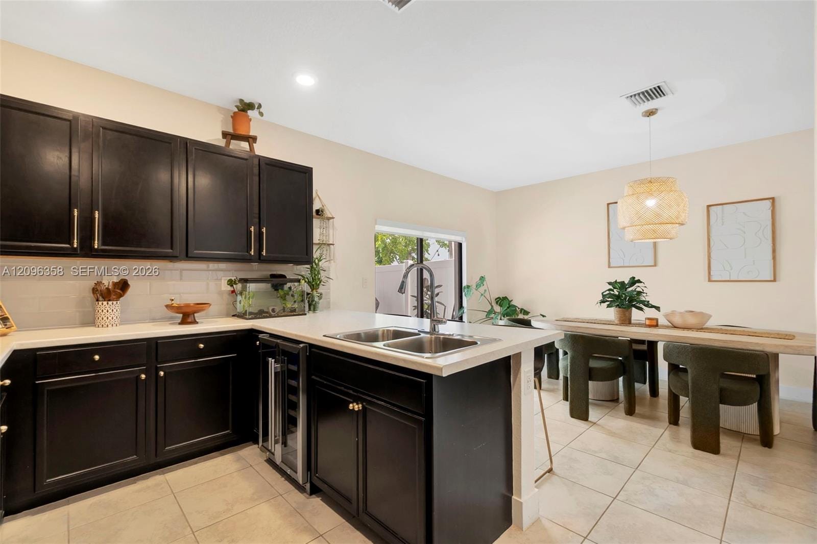 10615 W 34th Court, Hialeah, FL 33018 photo 16