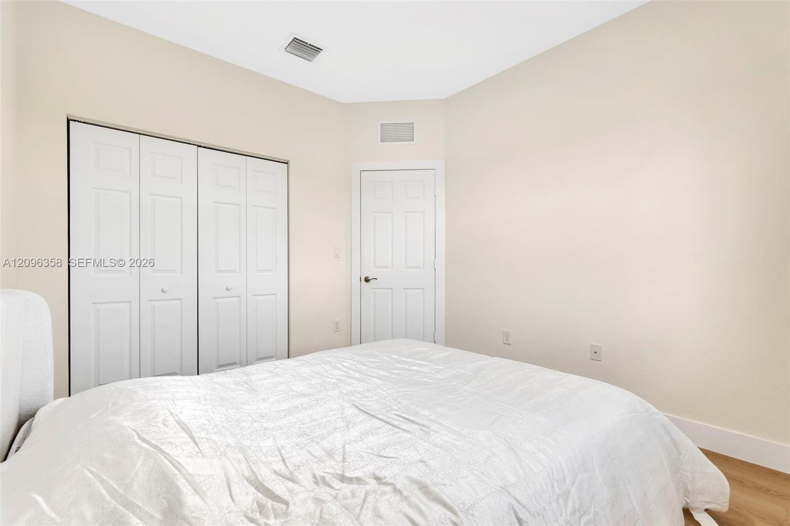 10615 W 34th Court, Hialeah, FL 33018 photo 27