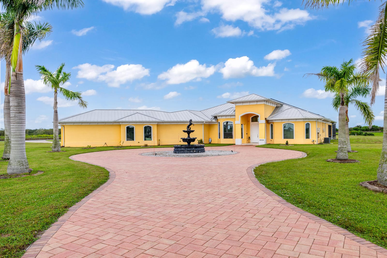 20008 SOUTHERN STAR Drive, Fort Pierce, FL 34945 photo 1