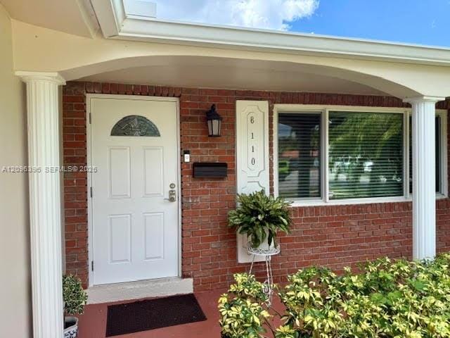 6110 SW 95th Court — photo 2