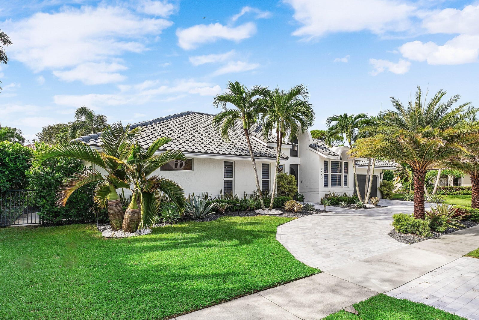 2550 NW 28TH Street, Boca Raton, FL 33434 photo 3