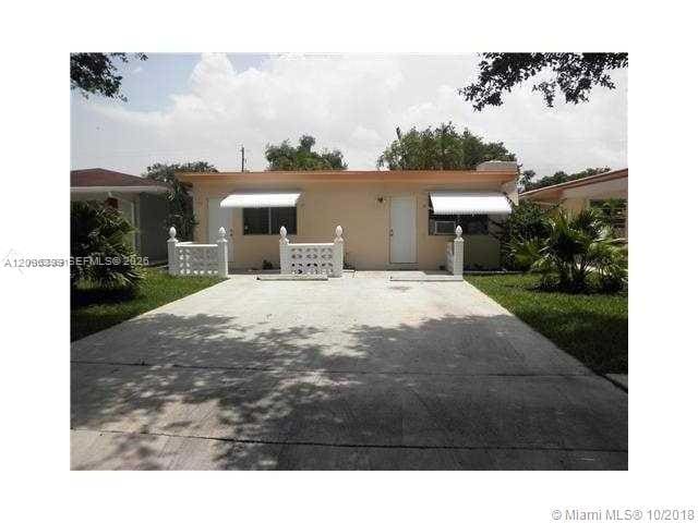 5636 Hayes Street W, Hollywood, FL 33021