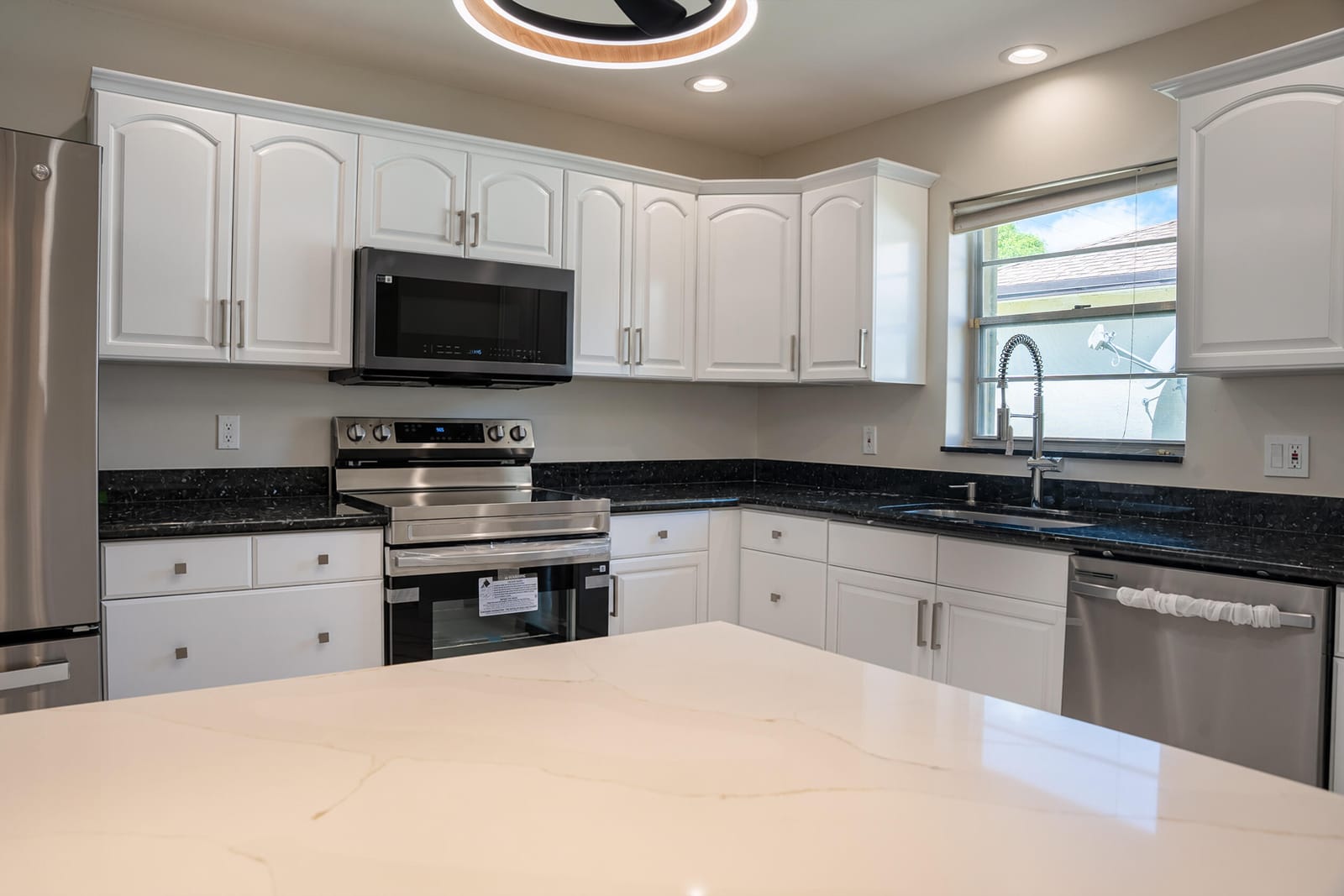 20848 CONCORD GREEN Drive W — photo 2