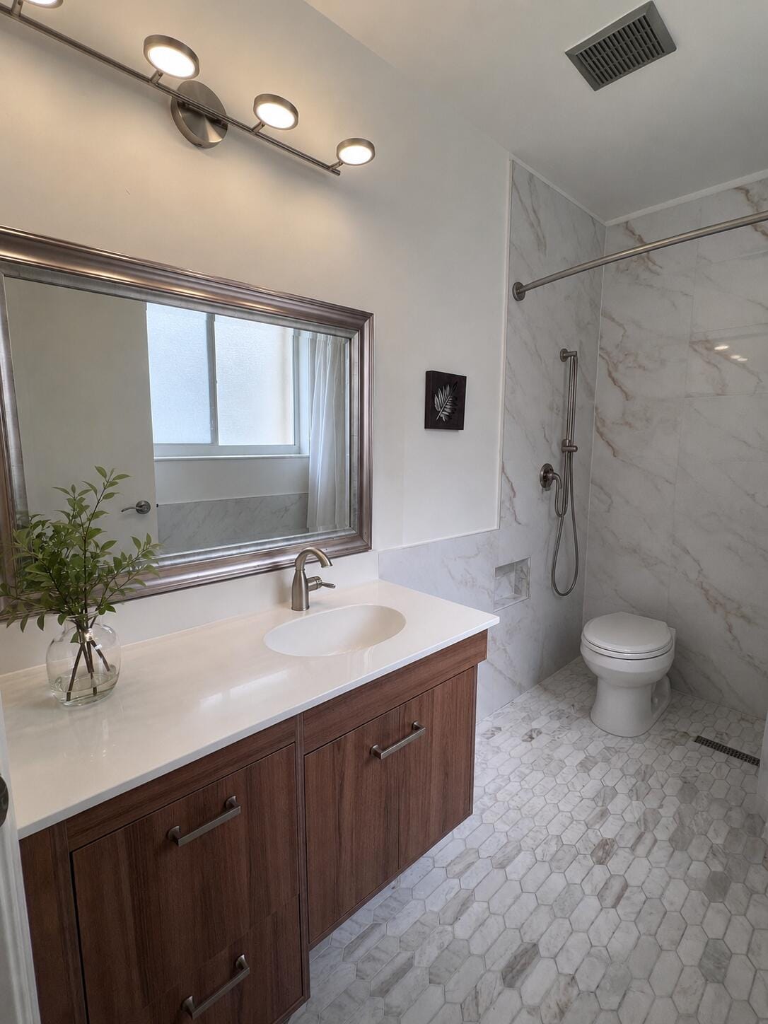 2220 Soundings Court — photo 12