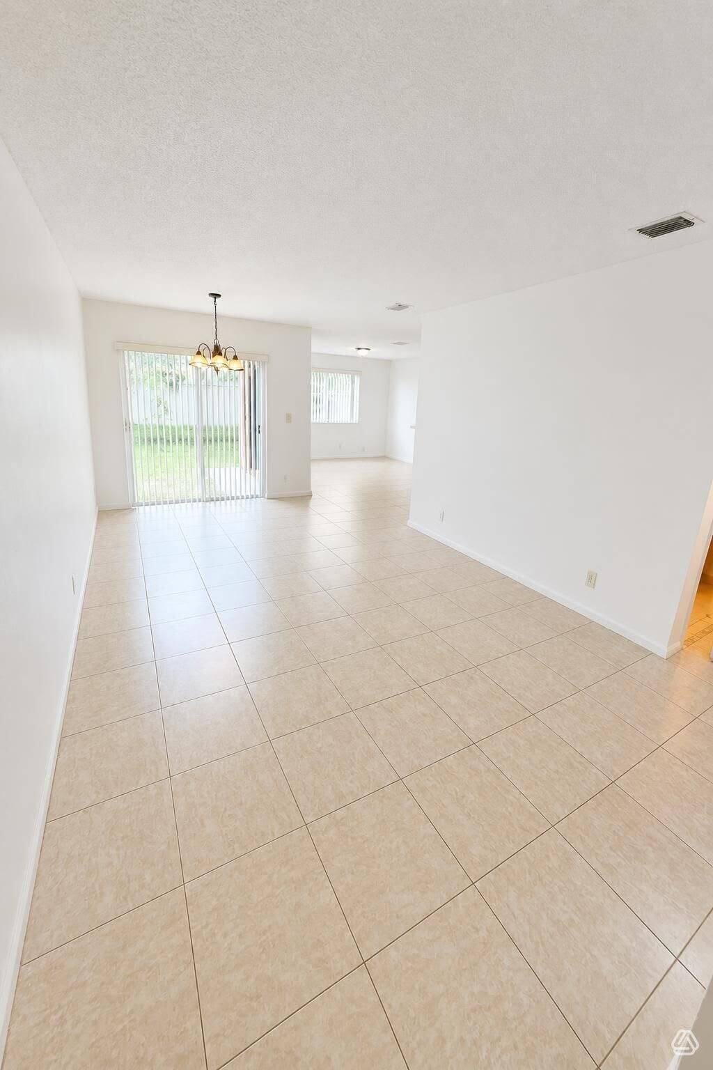 7137 SIENNA RIDGE Lane, Lauderhill, FL 33319 photo 4