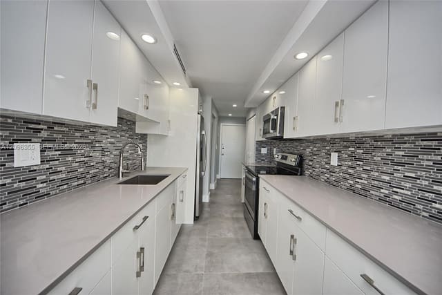 1660 NE 191st Street 309-1, Miami, FL 33179