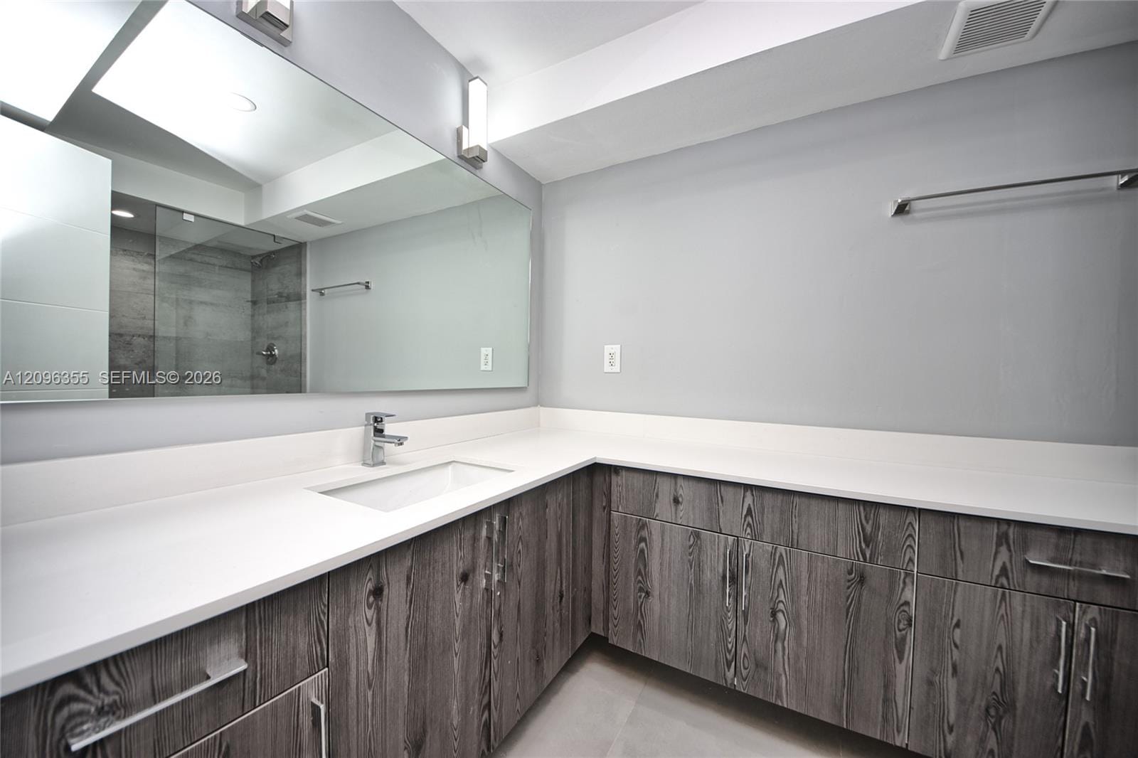 1660 NE 191st Street 309-1, Miami, FL 33179 photo 14