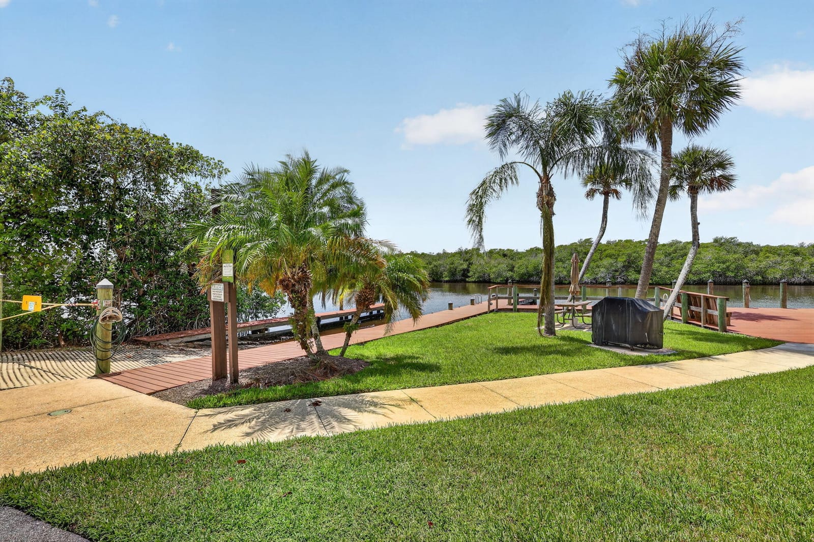 270 SW SOUTH RIVER Drive 204, Stuart, FL 34997 photo 26