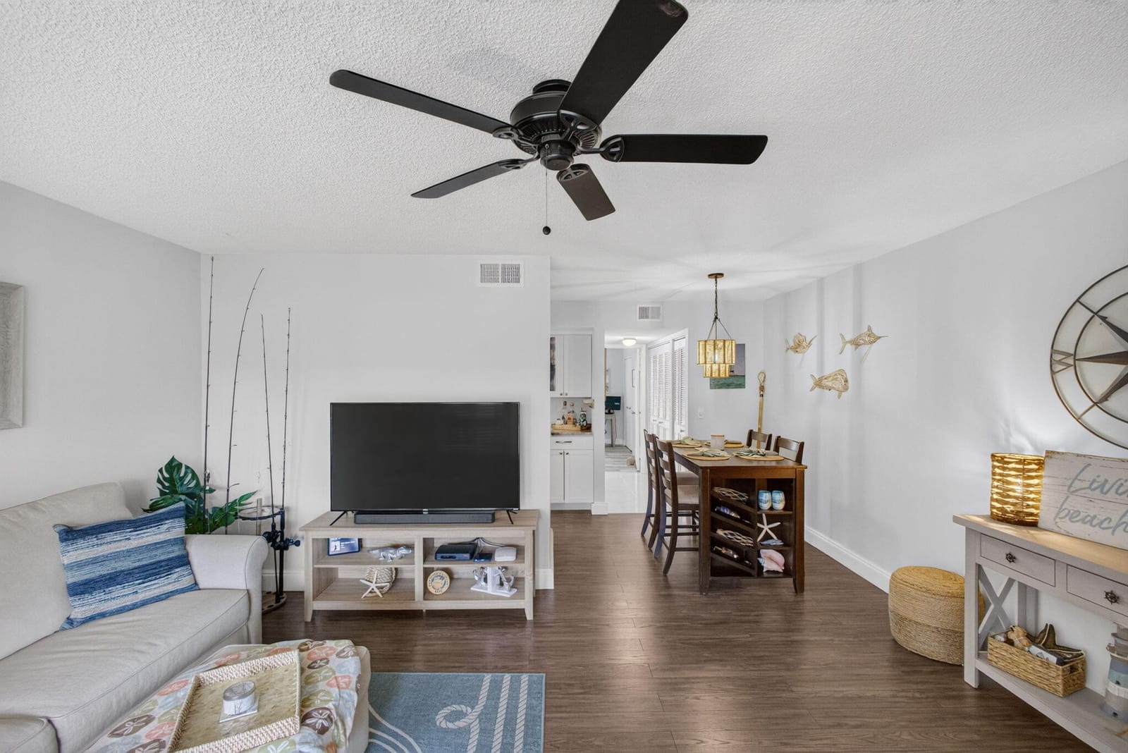 270 SW SOUTH RIVER Drive 204, Stuart, FL 34997 photo 5