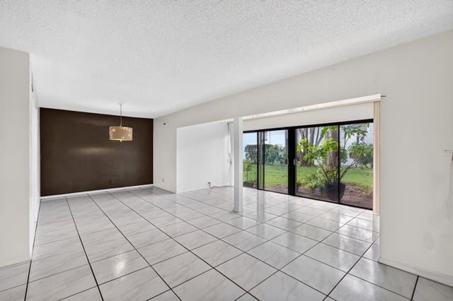 6534 SPRING BOTTOM Way 124, Boca Raton, FL 33433