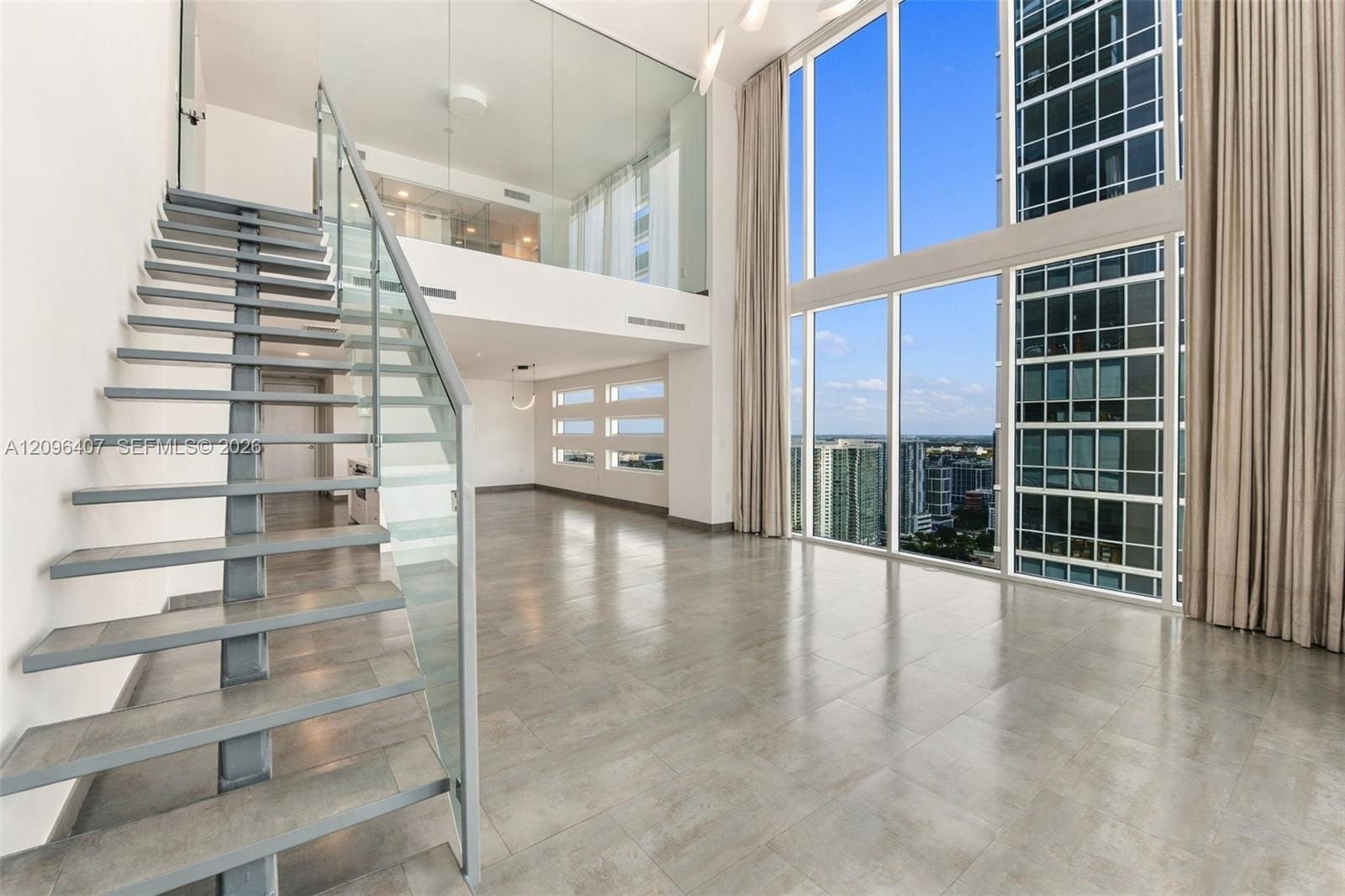 1040 Biscayne Boulevard 3704 — photo 5