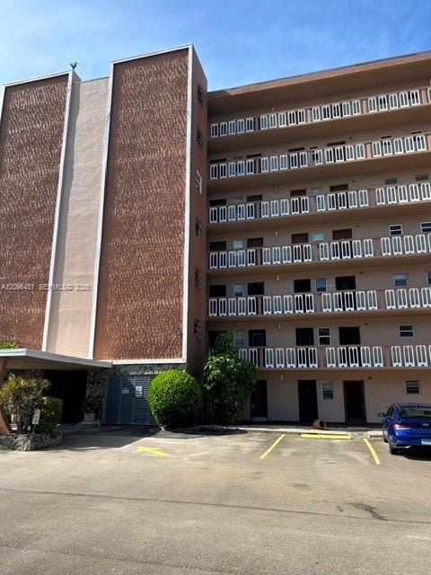 301 NE 14th Avenue 505, Hallandale Beach, FL 33009 photo 3