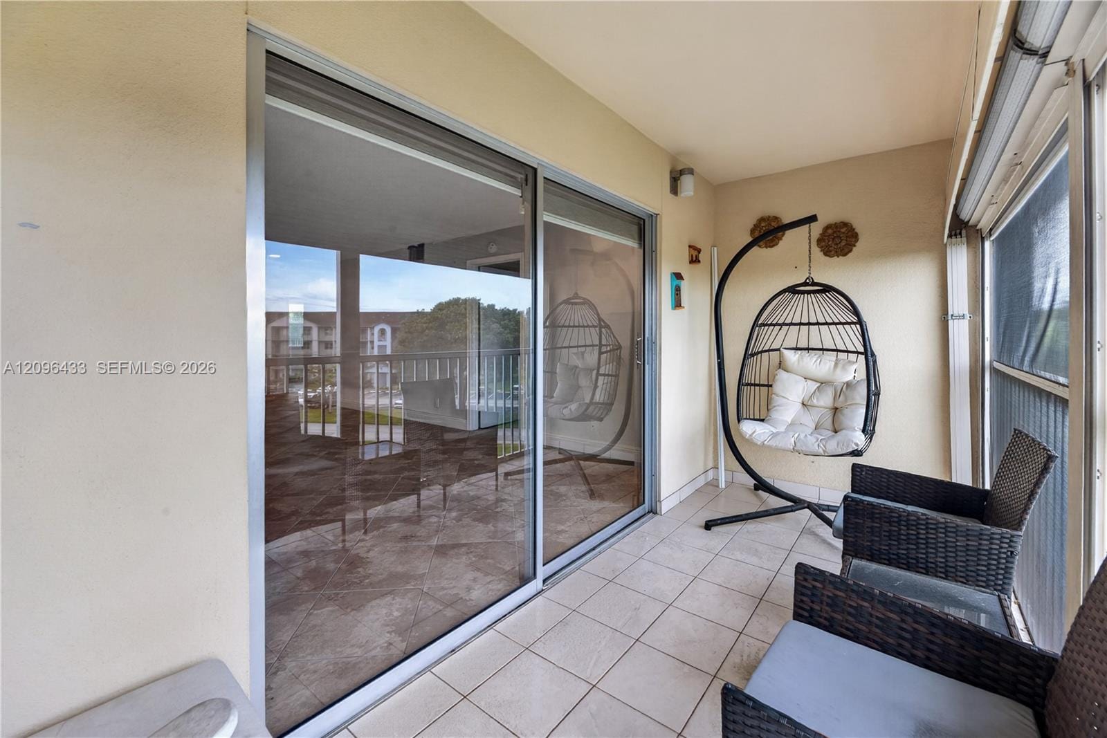 1401 SW 128th Terrace 405H, Pembroke Pines, FL 33027 photo 22