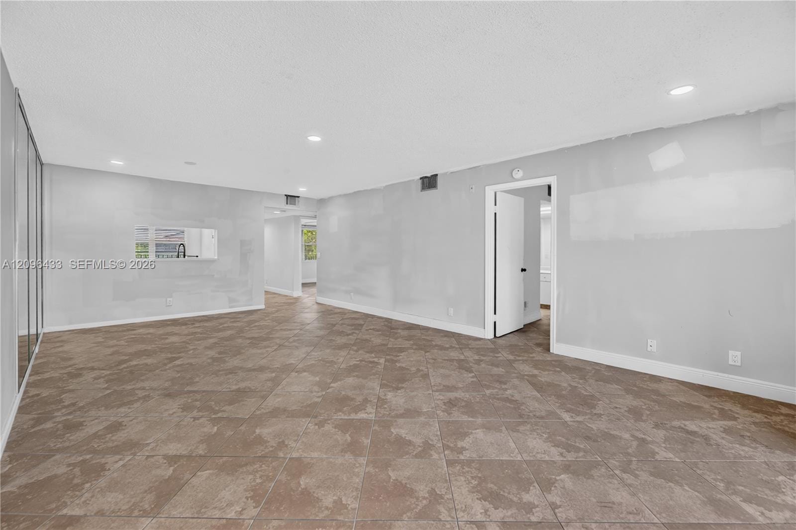 1401 SW 128th Terrace 405H, Pembroke Pines, FL 33027 photo 8