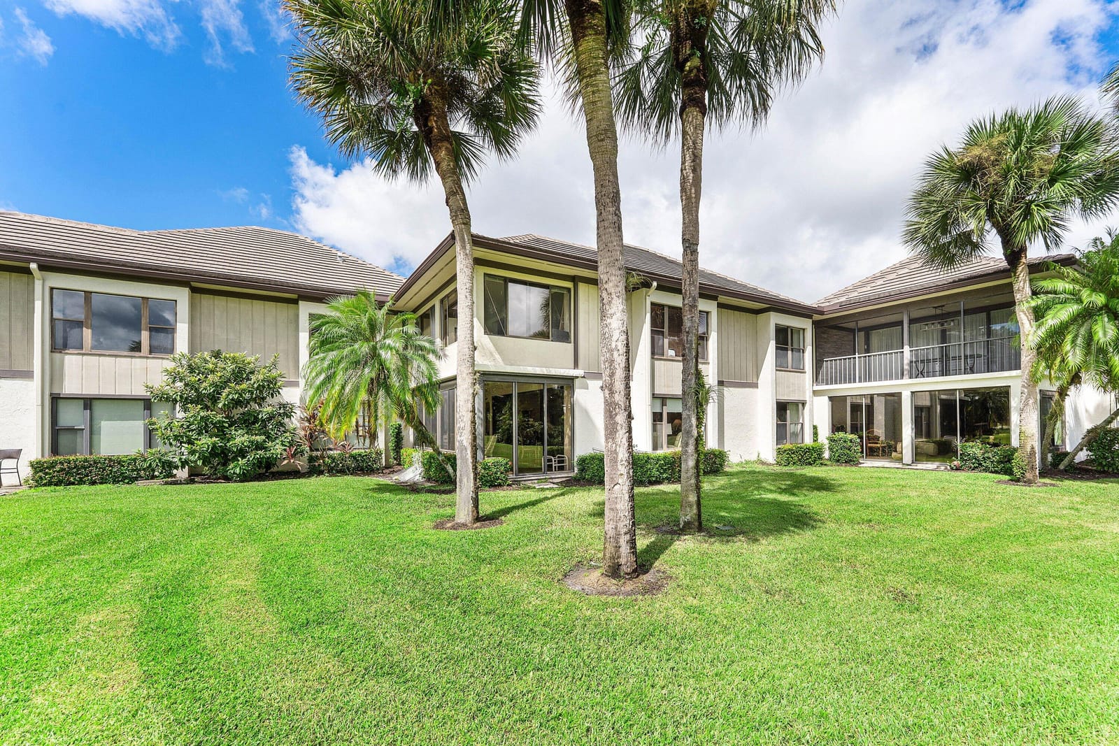 13244 Polo Club Road C107, Wellington, FL 33414