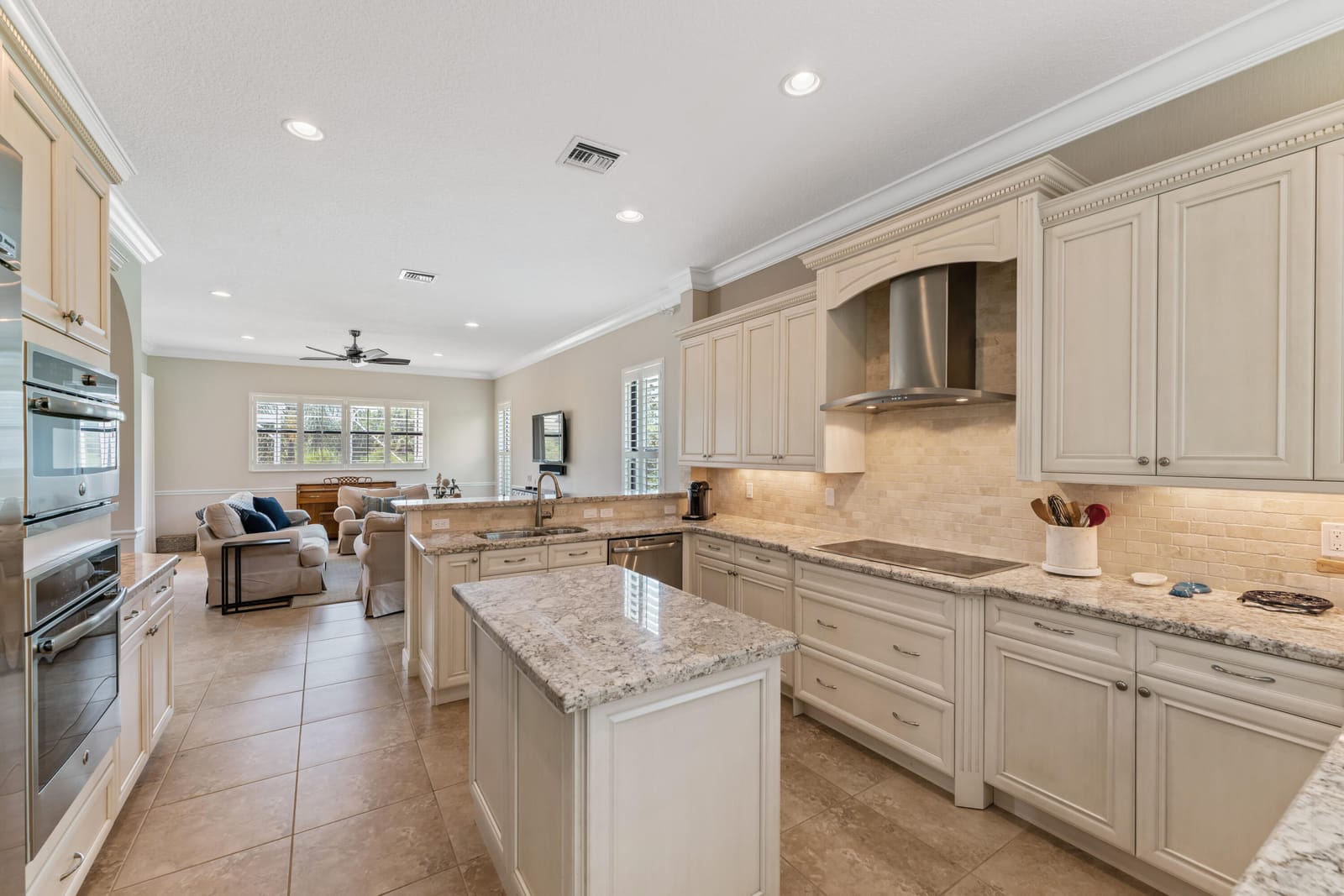 5155 SW LONGSPUR Lane, Palm City, FL 34990 photo 9