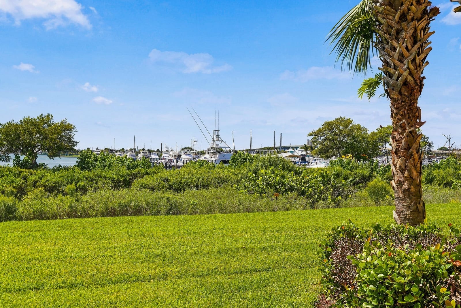 32 Harbour Isle Drive W 103, Fort Pierce, FL 34949 photo 23