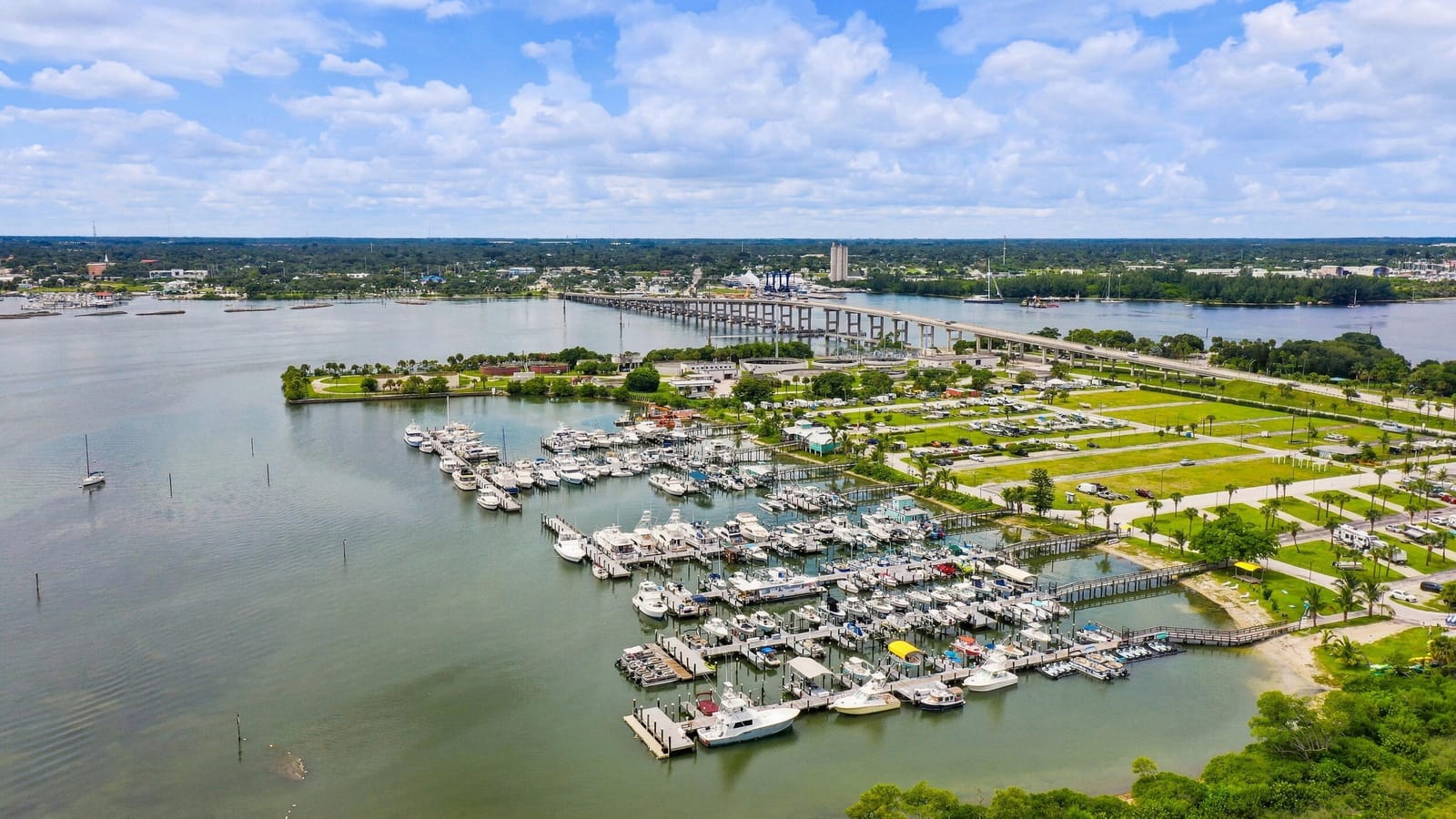 32 Harbour Isle Drive W 103, Fort Pierce, FL 34949 photo 25