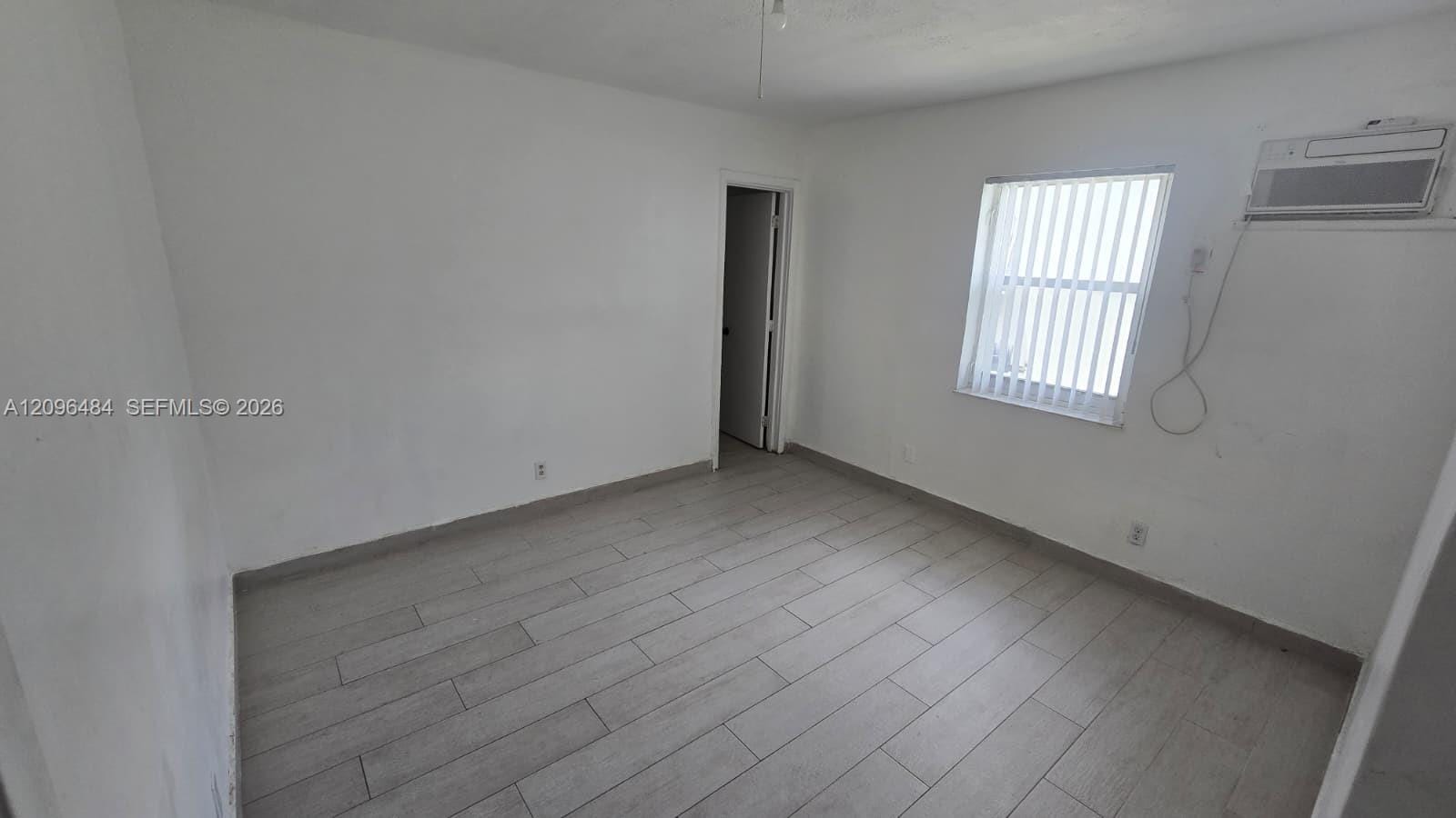 1118 NE 2nd Court 1, Hallandale Beach, FL 33009 photo 11