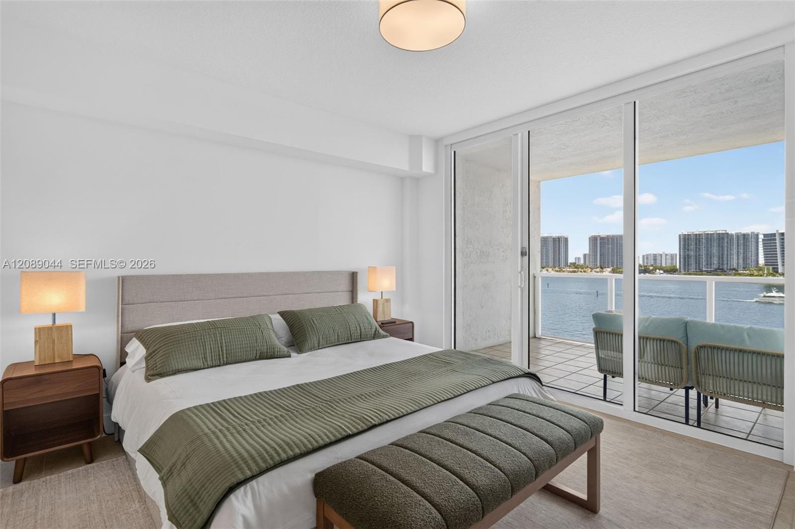 18100 N Bay Road 806, Sunny Isles Beach, FL 33160 photo 3